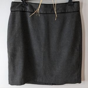 Banana Republic Houndstooth Mini Skirt